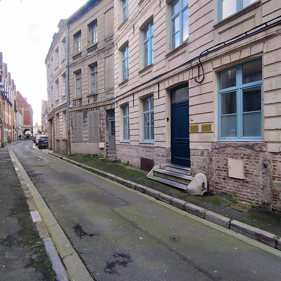 Appartement entier, Two-Bedroom Apartment in Arras, Région d'Arras