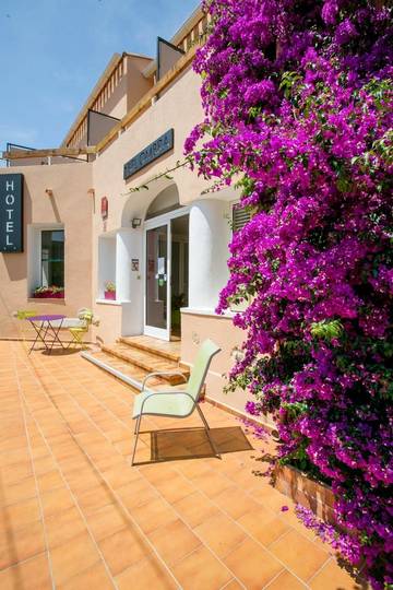 Hôtel pour 2 personnes, avec jardin et terrasse dans Plage de Renécros