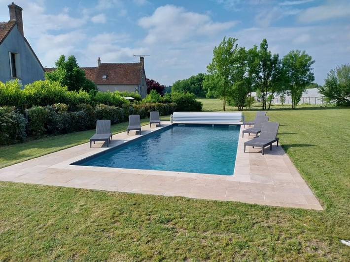 Gîte pour 8 personnes, avec Jardin et Piscine à La Vernelle
