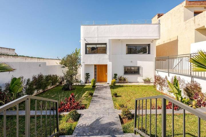 Villa pour 7 personnes, avec jardin et vue