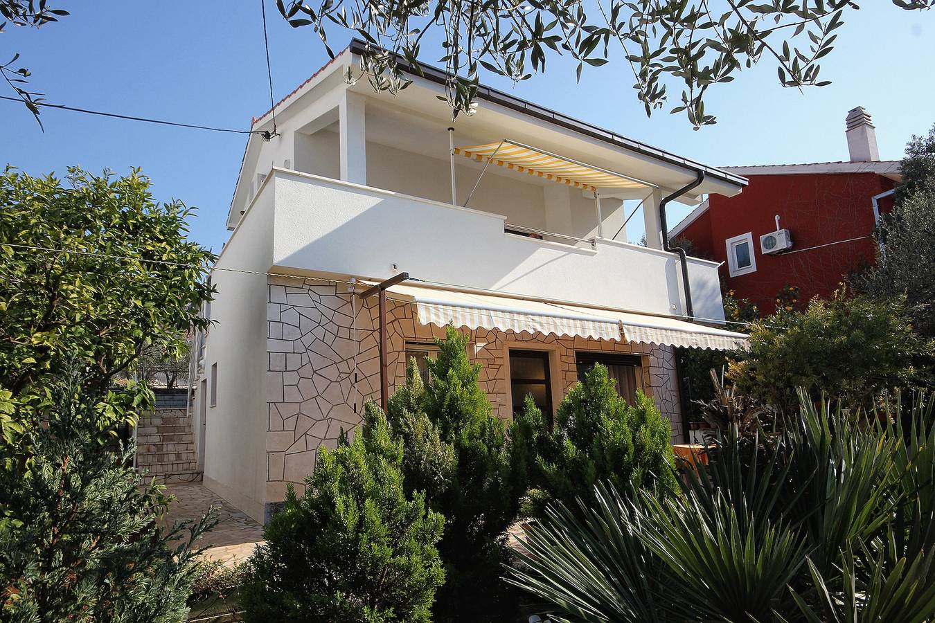 Entire apartment, Two bedroom apartment with terrace Okrug Gornji, Čiovo A-9469-b in Okrug Gornji, Ciovo