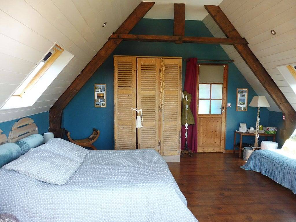 Chambres d'hôtes de Kernevez - Chambre avec balcon in Plougrescant, Côte de Granit Rose