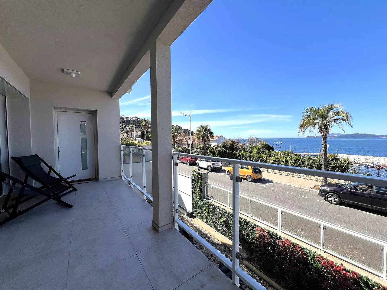Ganze Wohnung, Klimatisiertes Apartment für 6 Personen mit Meerblick - Le Pradet in Le Pradet, Toulon Region