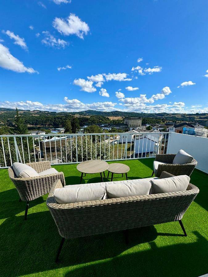 Ferienwohnung für 7 Personen, mit Ausblick und Seeblick sowie Balkon - 1