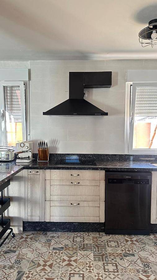 Gîte pour 5 personnes, avec vue et terrasse, animaux acceptés à Mansilla de las Mulas - 4