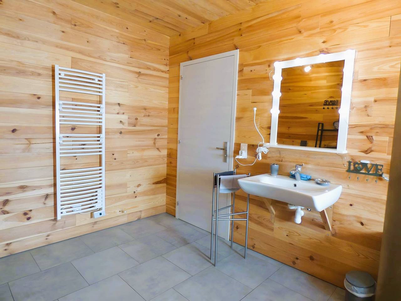 Chalet 'Le Ch'ti Lecelles' met Privéterras en Privétuin, foto 11
