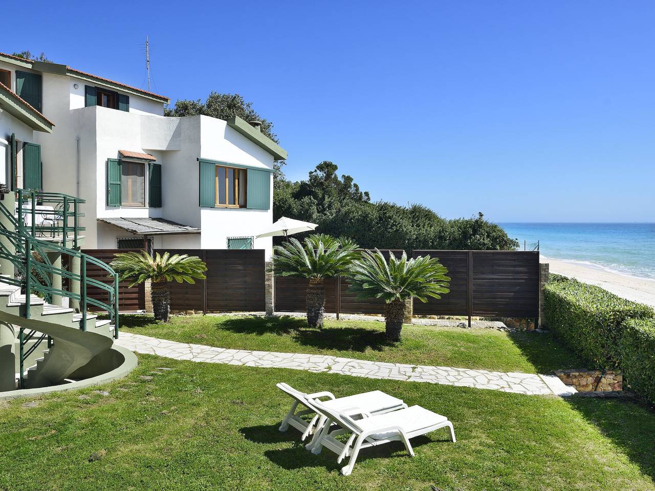 Villa 'Massidda' con Vista Mare, Wi-Fi e Aria Condizionata in Santa Margherita di Pula, Pula e dintorni