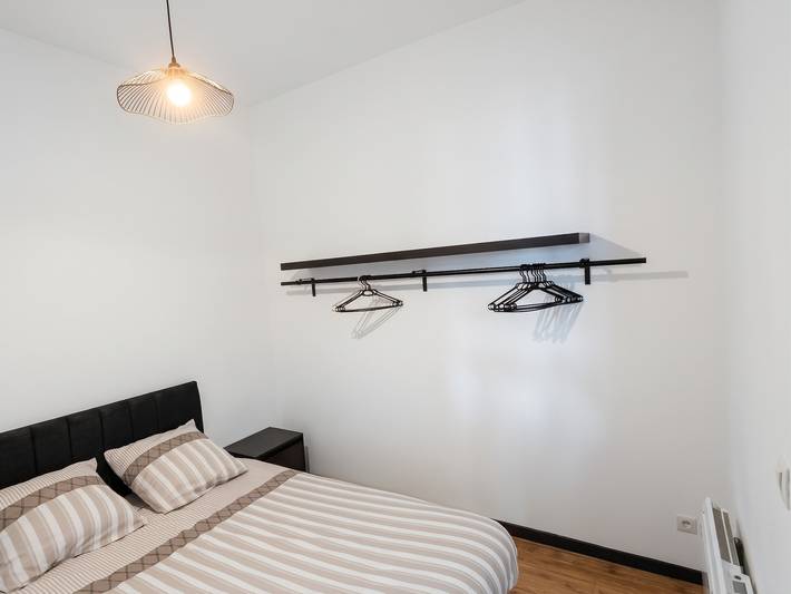 Apartamento entero, Apartment in Valenciennes 70 m², fireplace in Valenciennes, Región de Valenciennes