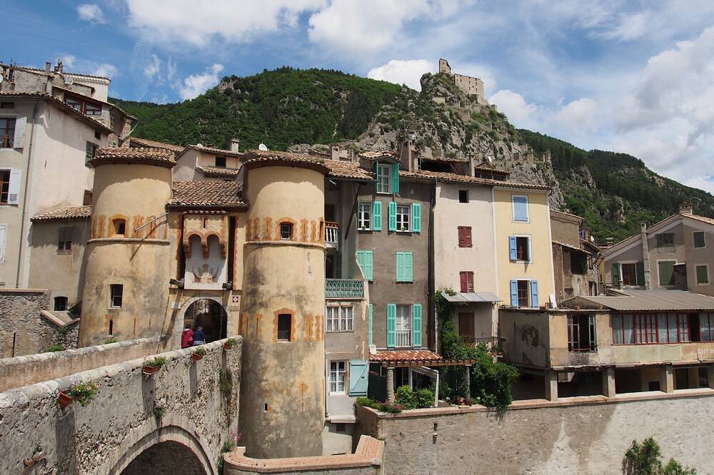 Appartement entier, Charmant appartement 1 chambre dans un village médiéval, à 1 heure de Nice in Entrevaux, Région Castellane