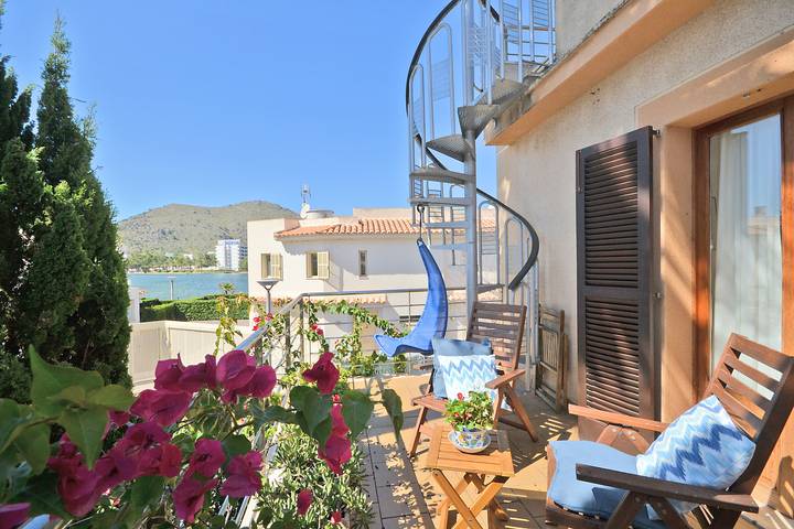 Ferienhaus für 5 Personen, mit Seeblick und Balkon auf Mallorca