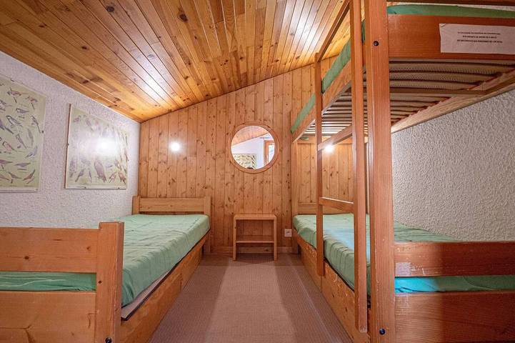Ganze Wohnung, Zentrales Duplex mit Mezzanine für 6 Personen, direkte Nähe zu Skiliften und Geschäften in Valmorel, Les Avanchers-Valmorel
