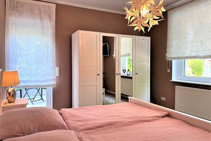 Ferienwohnung für 2 Personen, mit Balkon in Hoyerswerda - 2