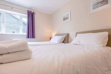 Glamping for 4 People in Suffolk, East of England, Photo 3