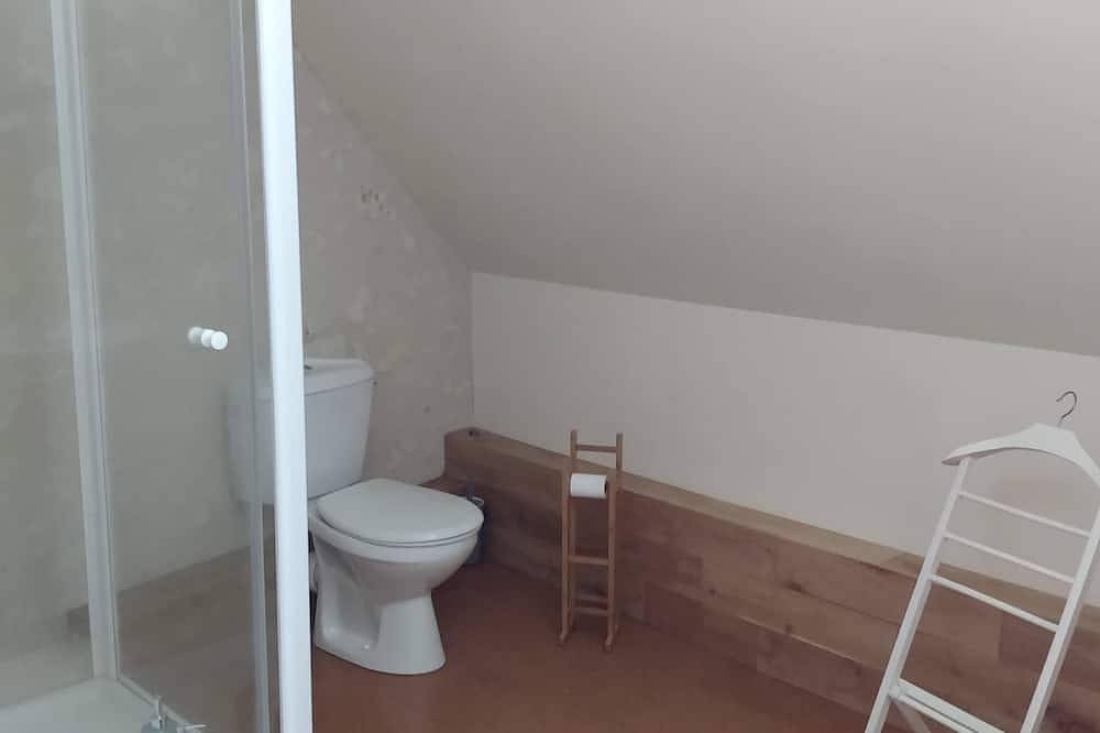 Maison modernisée d'une chambre au coeur de la campagne tourangelle in Charnizay, Région de Loches