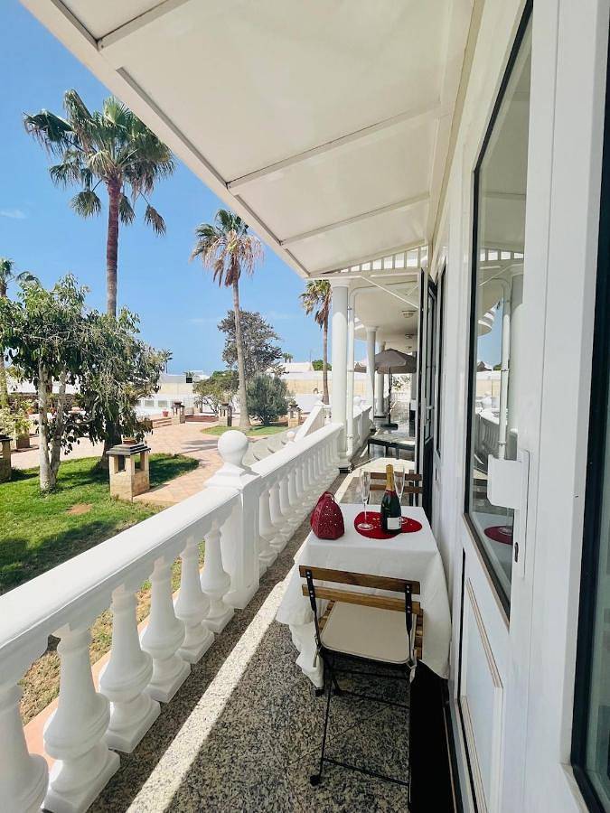 Casa rural para 2 personas, con vistas además de jardín y sauna en Arrecife - 3