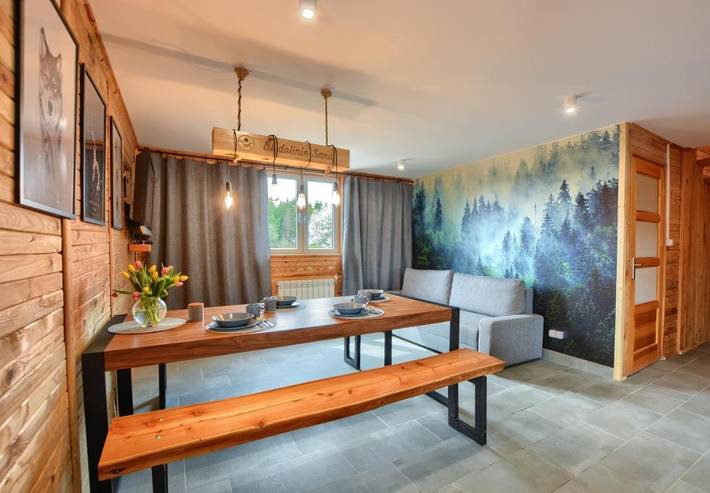 Apartament wakacyjny dla 12 osób, z widok i ogród w Lesko