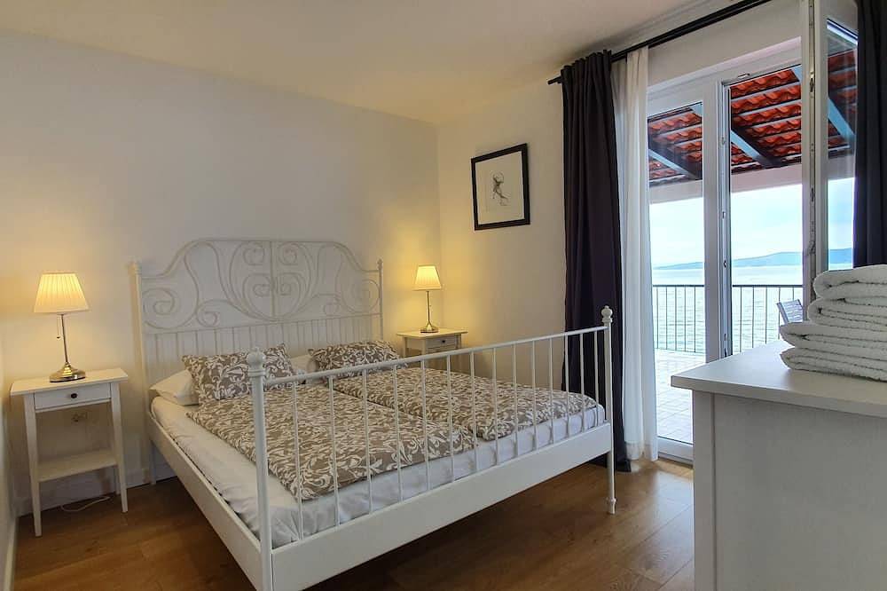 Ganze Wohnung, Beach House Villa Antares, Penthouse apt. A1 in Pisak, Split-Dalmatien