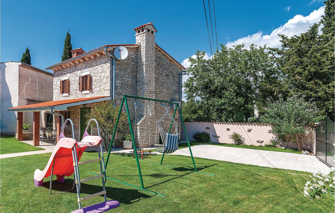 Charmant appartement d'une chambre avec piscine et terrasse, à proximité du centre d'Orbanići in Marčana, Côte Sud d'Istrie