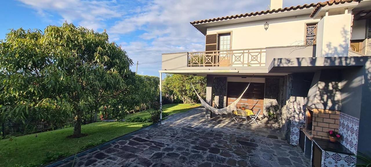 Descanso do Guerreiro in São Miguel Island, Rabo de Peixe