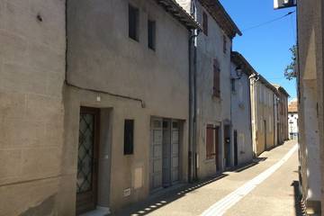 Gîte pour 8 personnes à Pezens