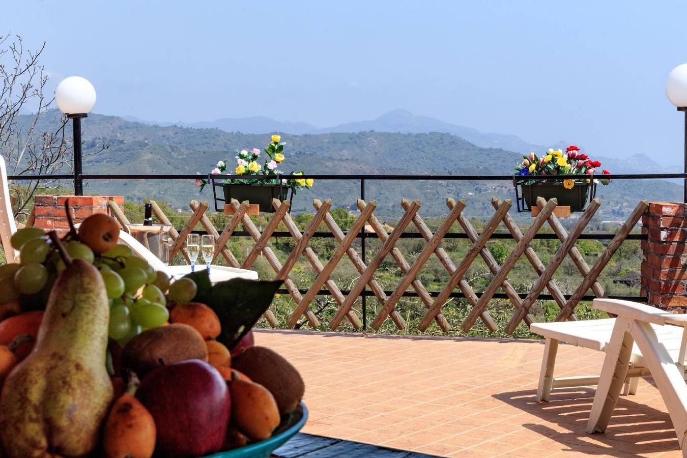 Palmento House. Vista stupefacente e Privata Mini Spa in Piedimonte Etneo, Etna