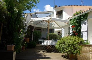 Cottage pour 2 personnes, avec jardin à La Couarde-sur-Mer
