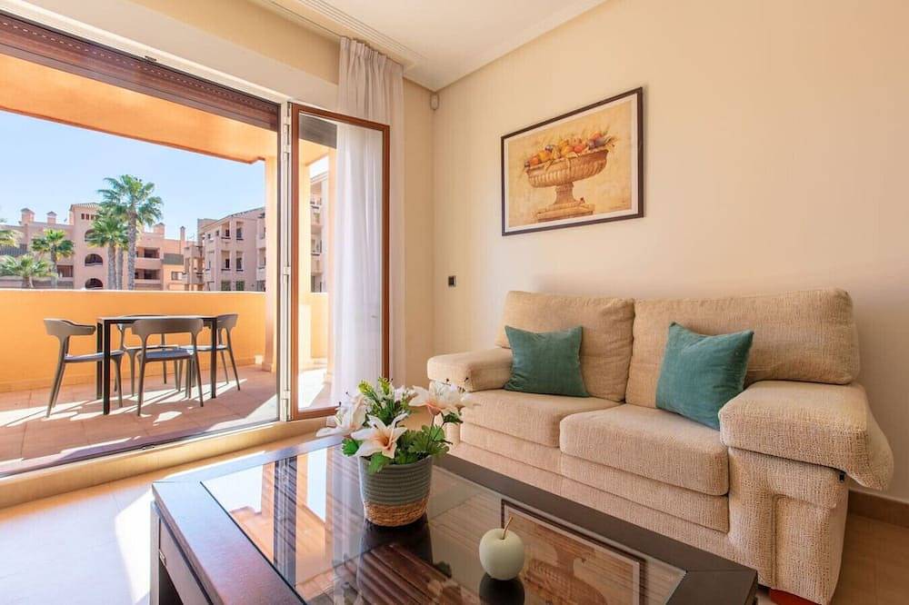 Apartamento entero, Sun Pool and Relax near the Coast Free Parking in Golf Resorts Murcia, Mar Menor