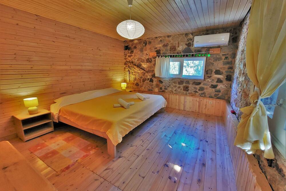 Eco-Friendly Villa - Hot Tub, Forest & Sea Access in Mastichari, Kos