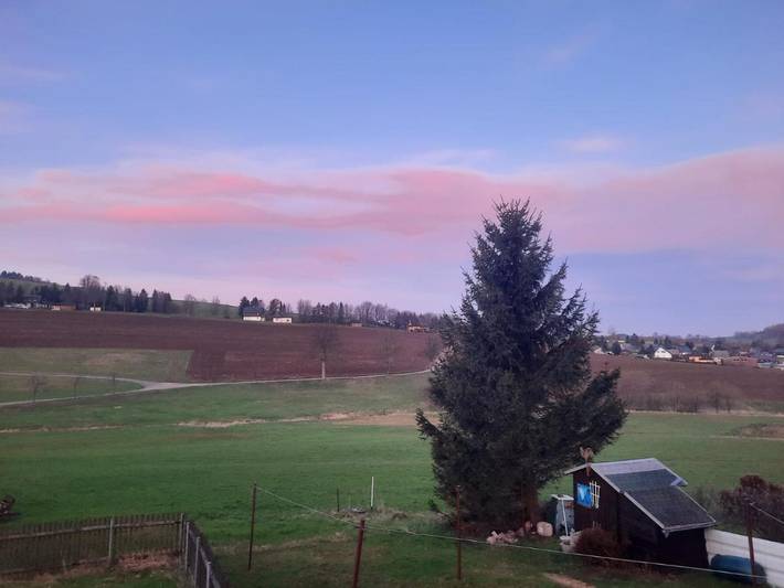 Ferienwohnung für 2 Personen, mit Terrasse und Garten sowie Ausblick in Seiffen