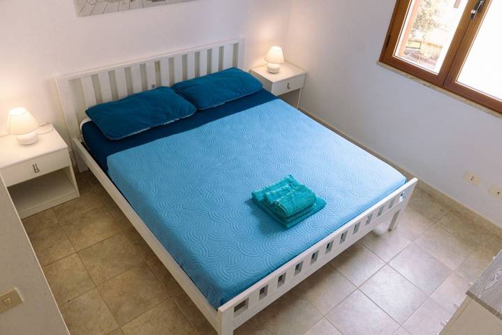 Appartamento intero, Calasetta Comfy Apartment x5 - w/ Terrace in Spiaggia Sotto Torre, Calasetta