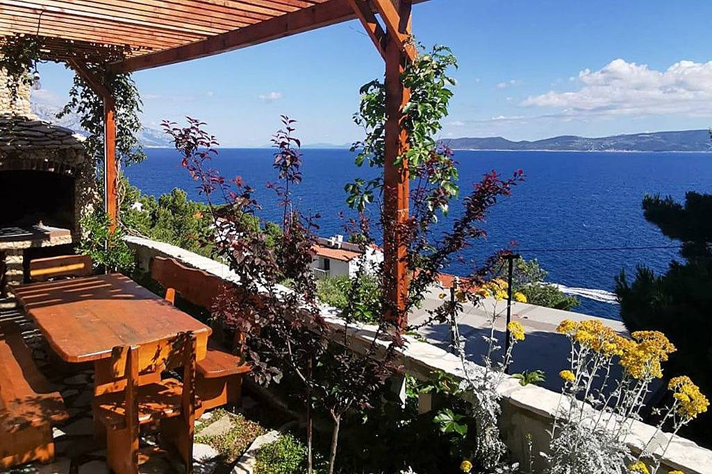 Cijeli apartman, Dvosobni apartman s terasom i pogledom na more Mimice, Omiš -b in Marušići (Dalmacija), Omiška rivijera