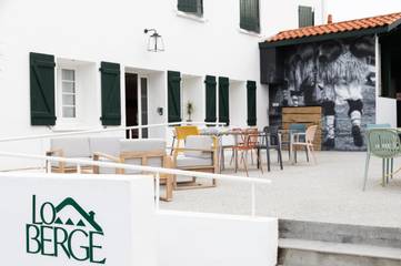 Hôtel pour 2 personnes, avec terrasse, animaux acceptés à Saint-Pée-sur-Nivelle