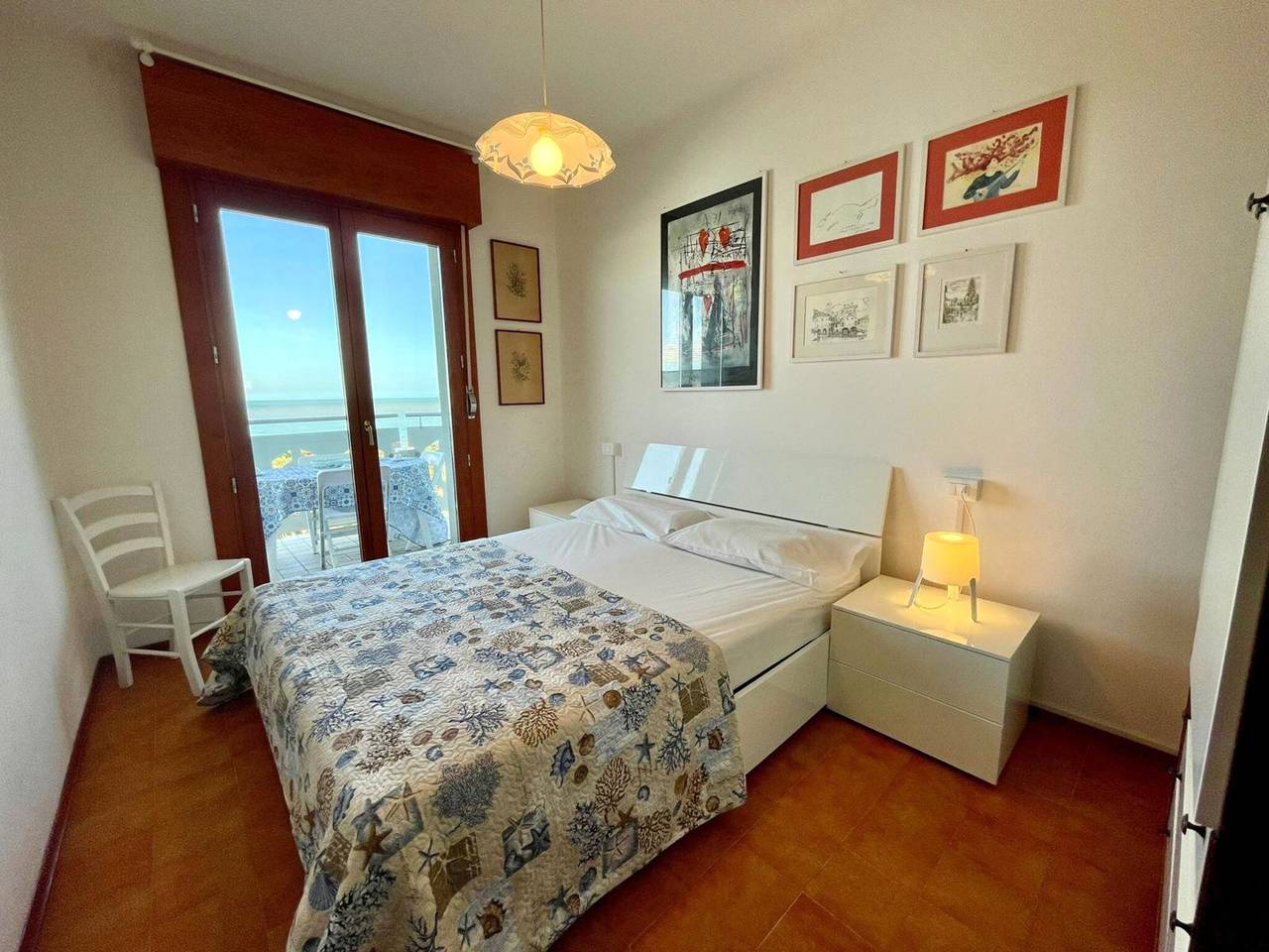 Ganze Wohnung, Ferienwohnung mit Meerblick und Gemeinschaftspool in Porto Santa Margherita, Caorle