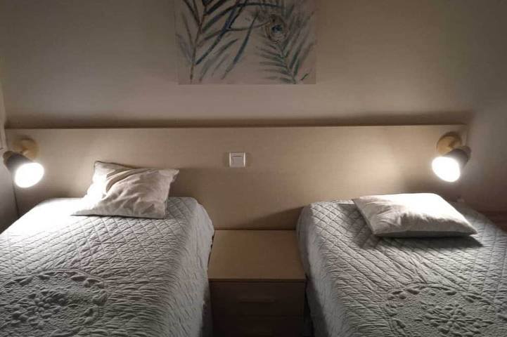 Location de vacances pour 6 personnes, avec jacuzzi ainsi que terrasse et jardin à Palasca - 4