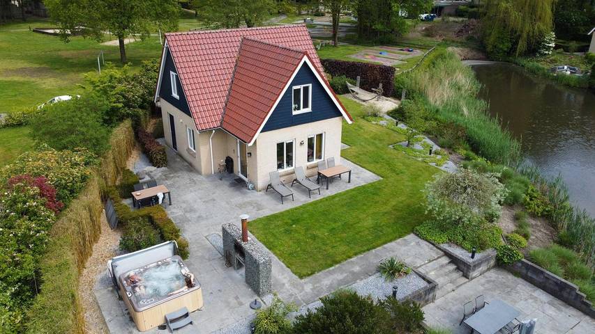 Ferienhaus für 8 Personen, mit Sauna und Garten, mit Haustier