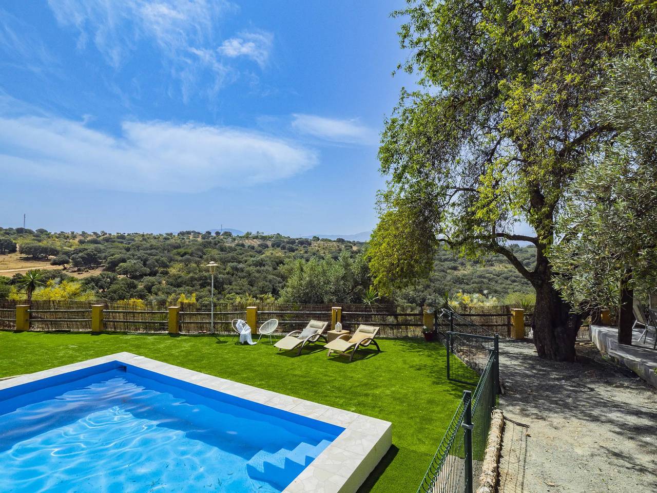 Cortijo El Perezon in Archidona, Provincia de Málaga