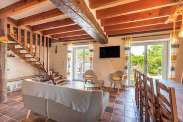 Gîte pour 11 Personnes dans Gère-Bélesten, Pyrénées, Photo 2