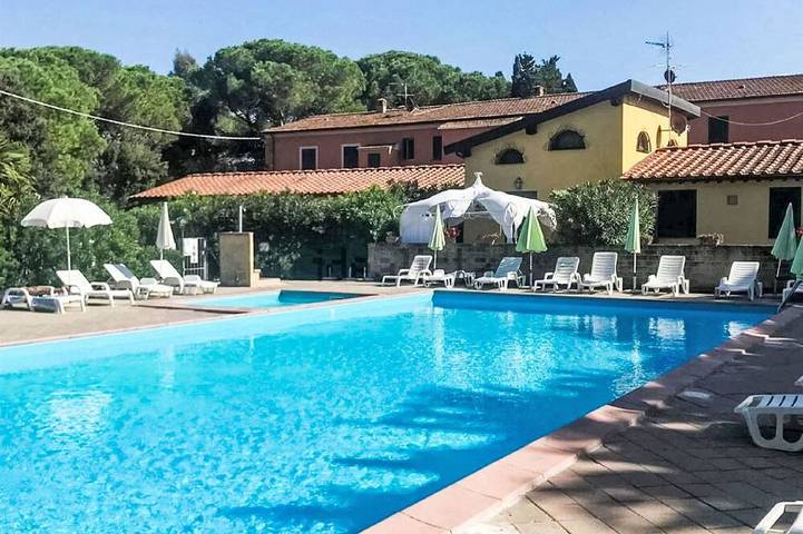 Apartamento de vacaciones para 3 personas, con piscina y jardín - 1