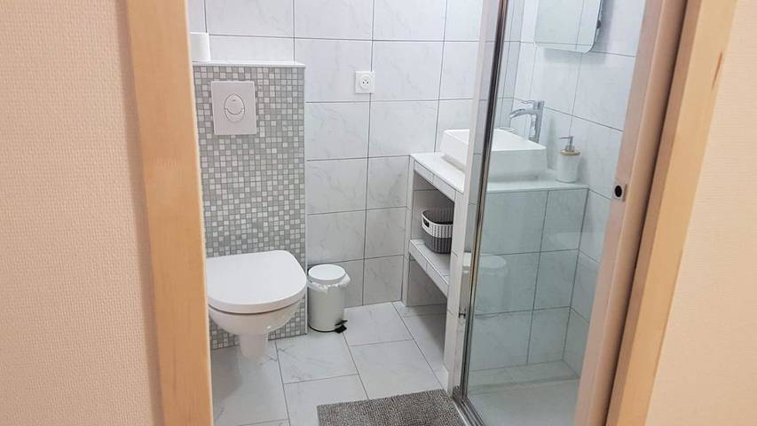 Gîte pour 2 personnes, avec terrasse à Champeix - 3