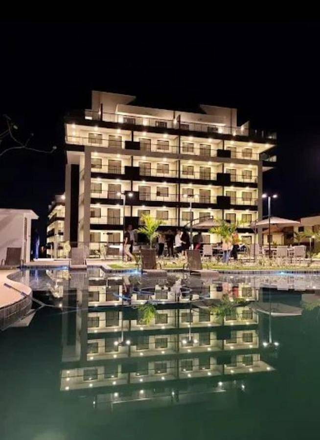 Casas e apartamentos de temporada para 2 pessoas, com jardim e piscina e ainda vista em Niterói