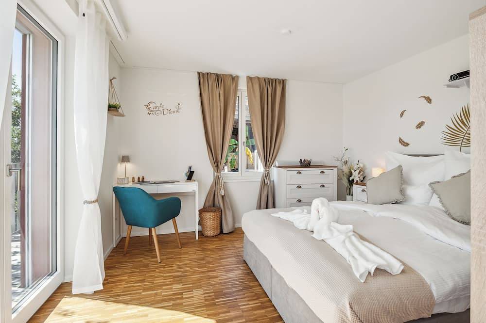 Entire apartment, Remo l Business - Family l Aare view, near old town + terrace l Parking lot in Aargau-Basel