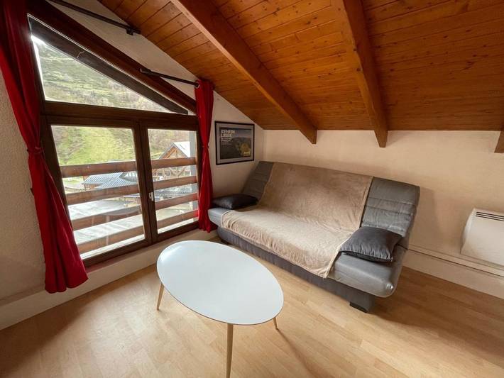 Gîte pour 2 personnes, avec piscine ainsi que sauna et vue dans Guzet-Neige - 3