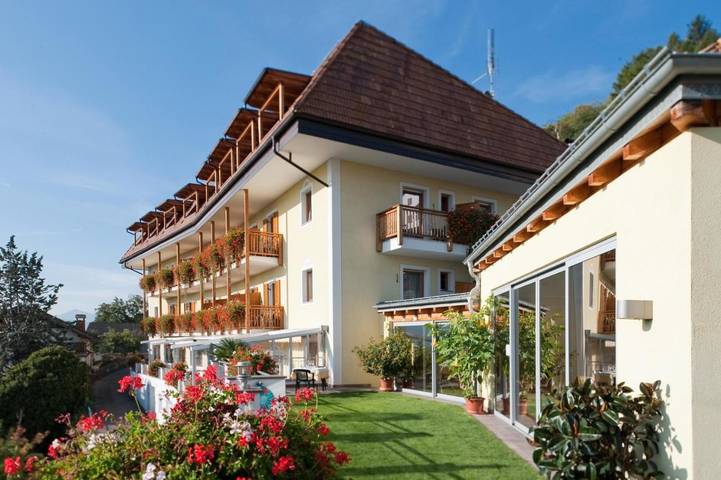 Hotel für 2 Personen, mit Garten und Pool sowie Sauna und Ausblick