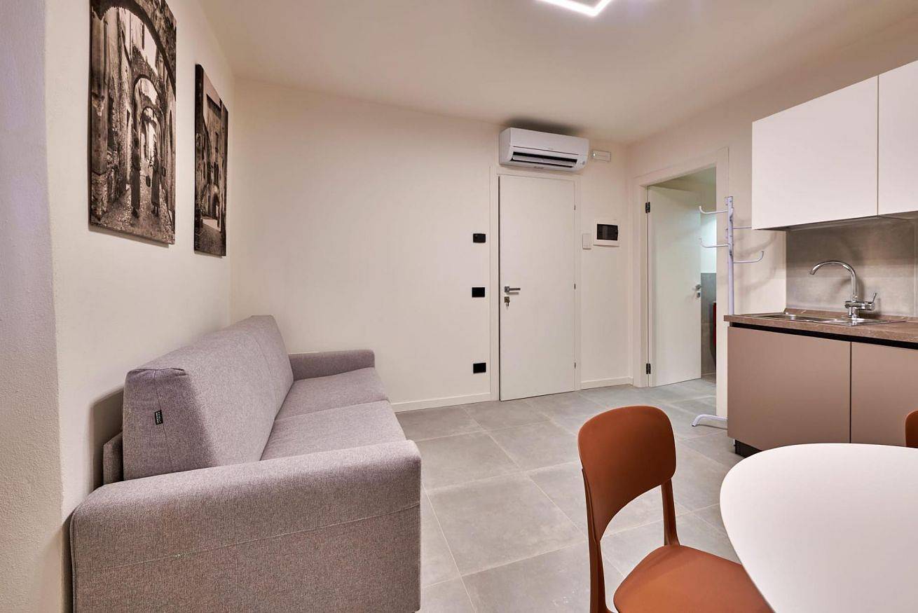 Apartamento entero, Apartmentsgarda - Residenza Mercanti - 2 in Garda, Montañas Garda