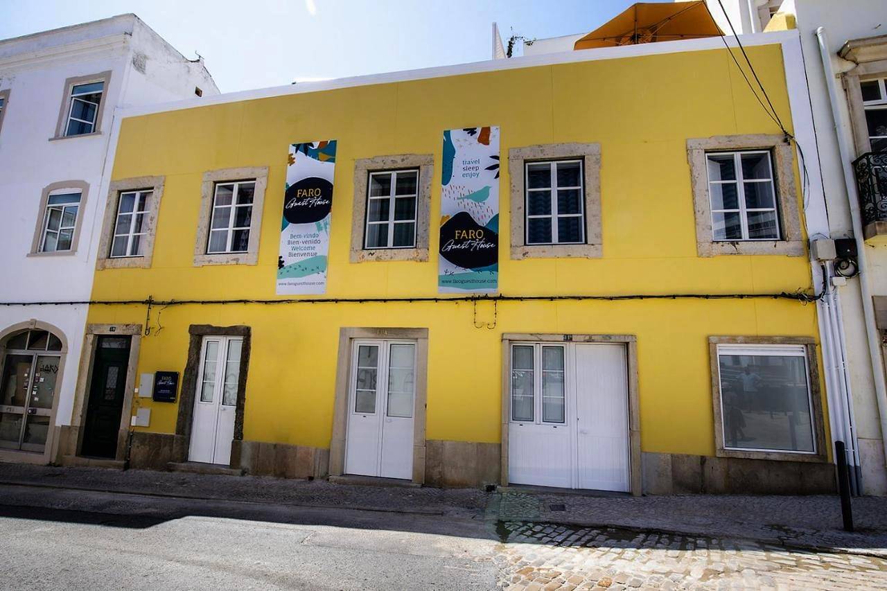 Maison d’hôte pour 4 personnes avec terrasse in São Pedro, Faro (Sé e São Pedro)