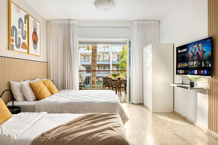 Gîte pour 3 personnes, avec balcon et piscine, adapté aux familles à Eilat - 2