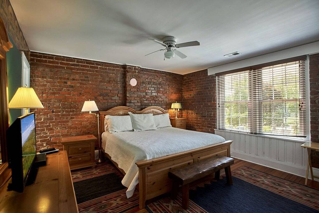 Ganze Wohnung, Charmantes Apartment im Herzen des Dorfes! Spaziergang zu allem, Doppelbett in Blue Ridge Parkway, Blowing Rock