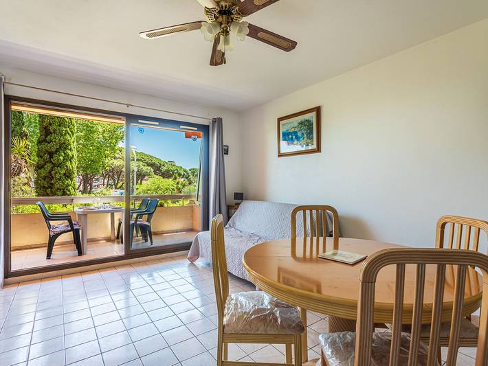 Gîte pour 4 personnes, avec balcon dans Le Lavandou - 4