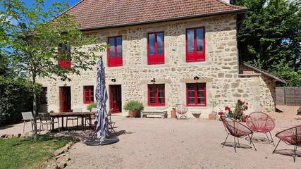 Location de vacances pour 11 personnes, avec jardin et terrasse dans Molles