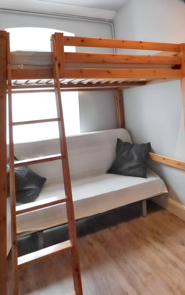 Ganze Wohnung, Gemütliche Wohnung in Bagnères-de-Luchon 45 m² nahe Pisten in Luchon-Superbagnères, Bagnères-de-Luchon